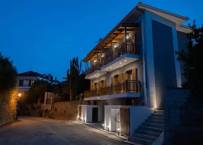 Ionis Apartments